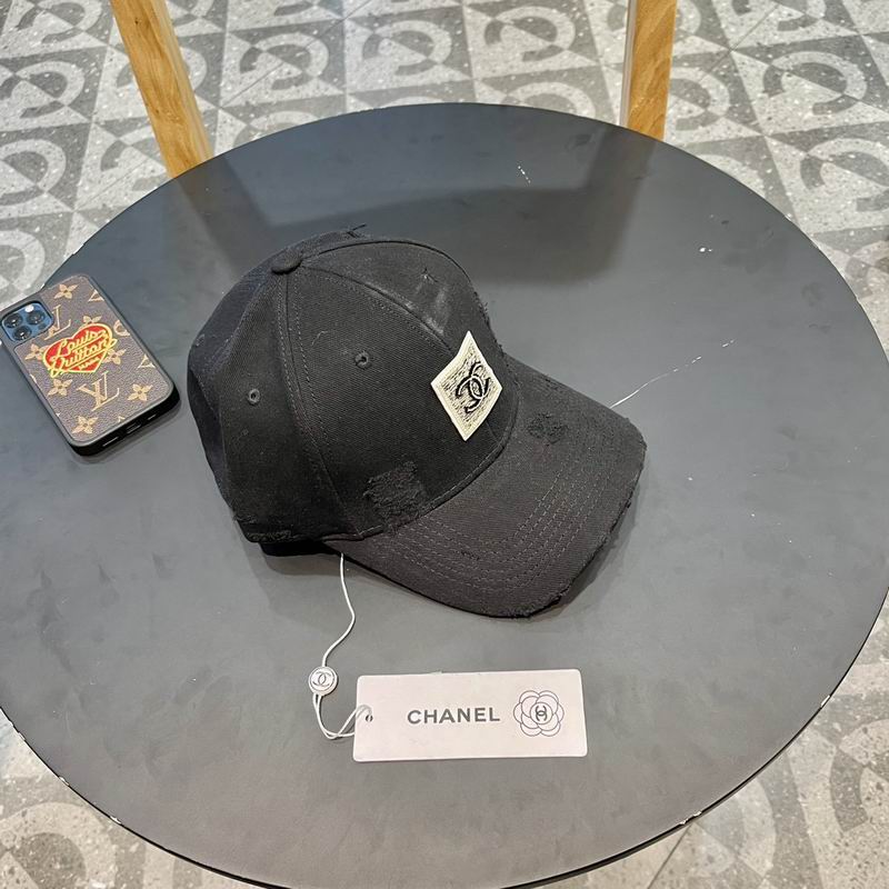 Chanel cap (73)